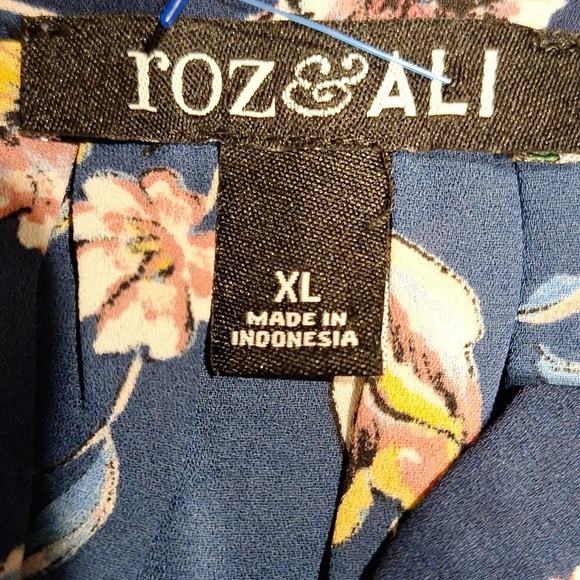 Womens  Roz & Ali floral 3/4 sleeve regular size top XL. EUC - Picture 4 of 5